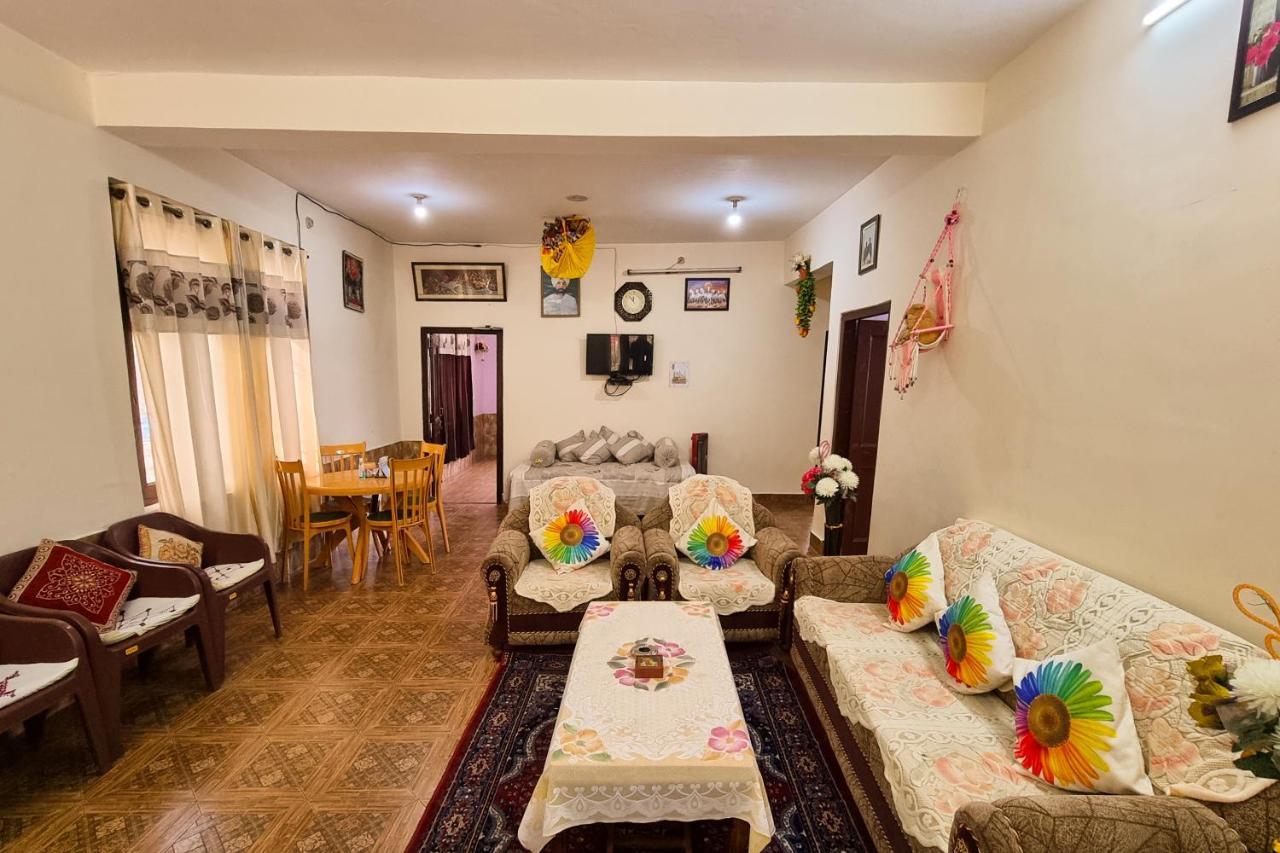 Aditya Homestay Dalhousie Exterior foto